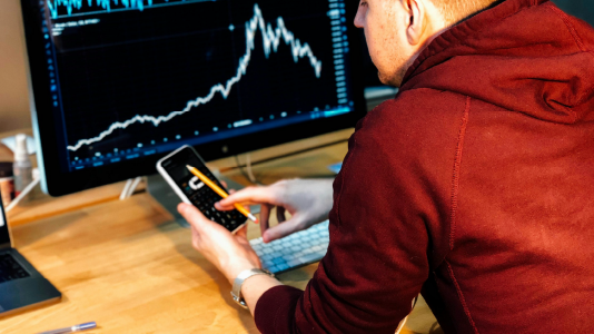  Nominal  vs. Real Investment Returns